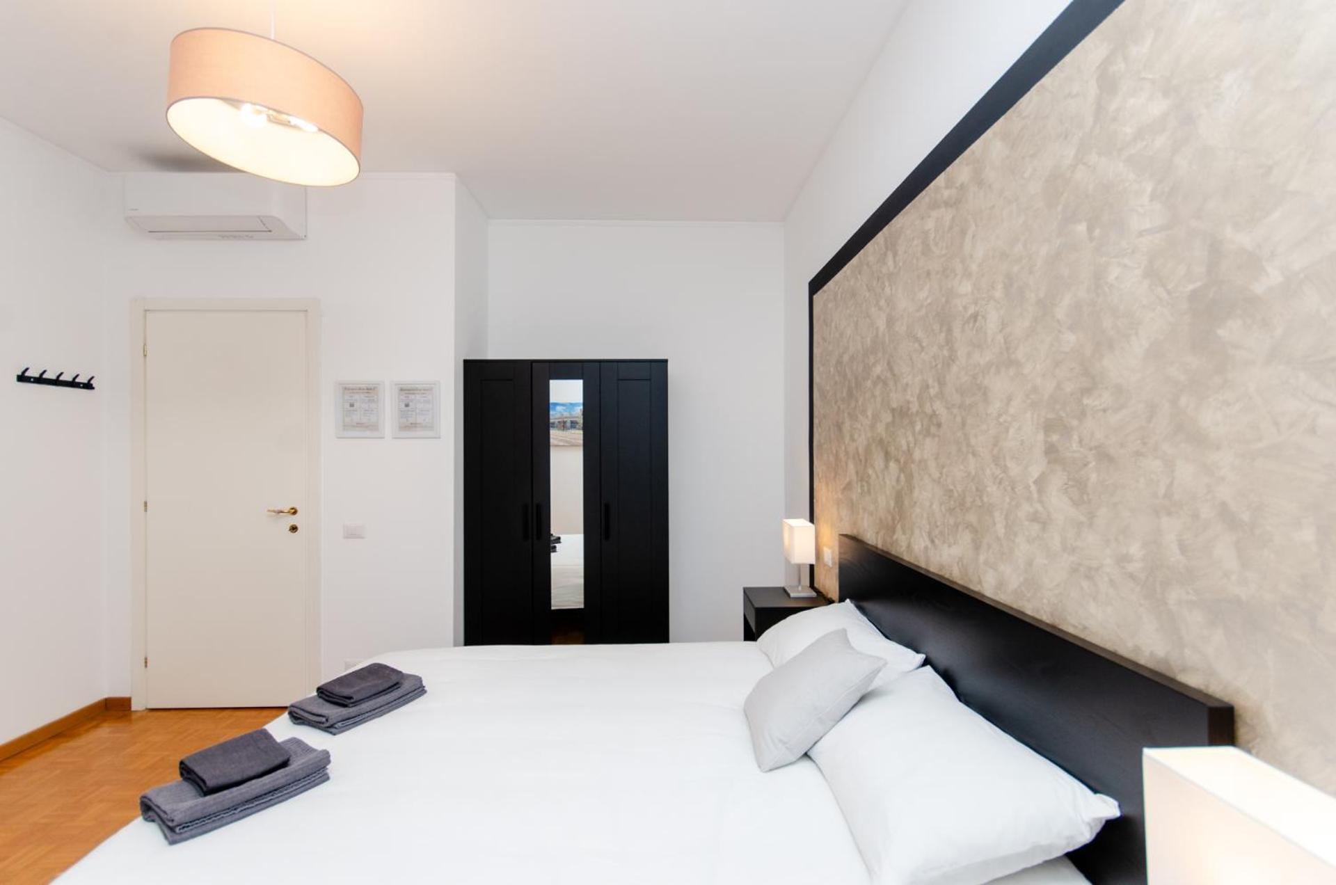 Silver Room Milan Bagian luar foto